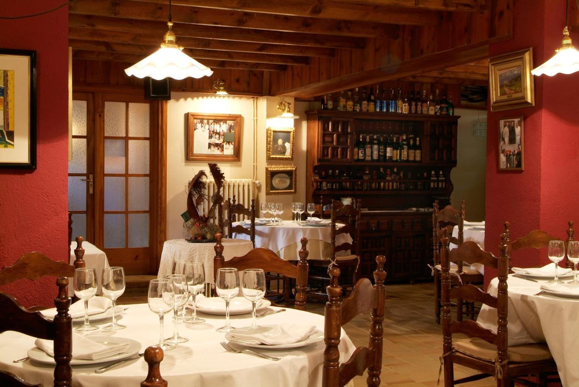 Aero Hotel Cerdanya Ca L'Eudald Alp Exterior photo