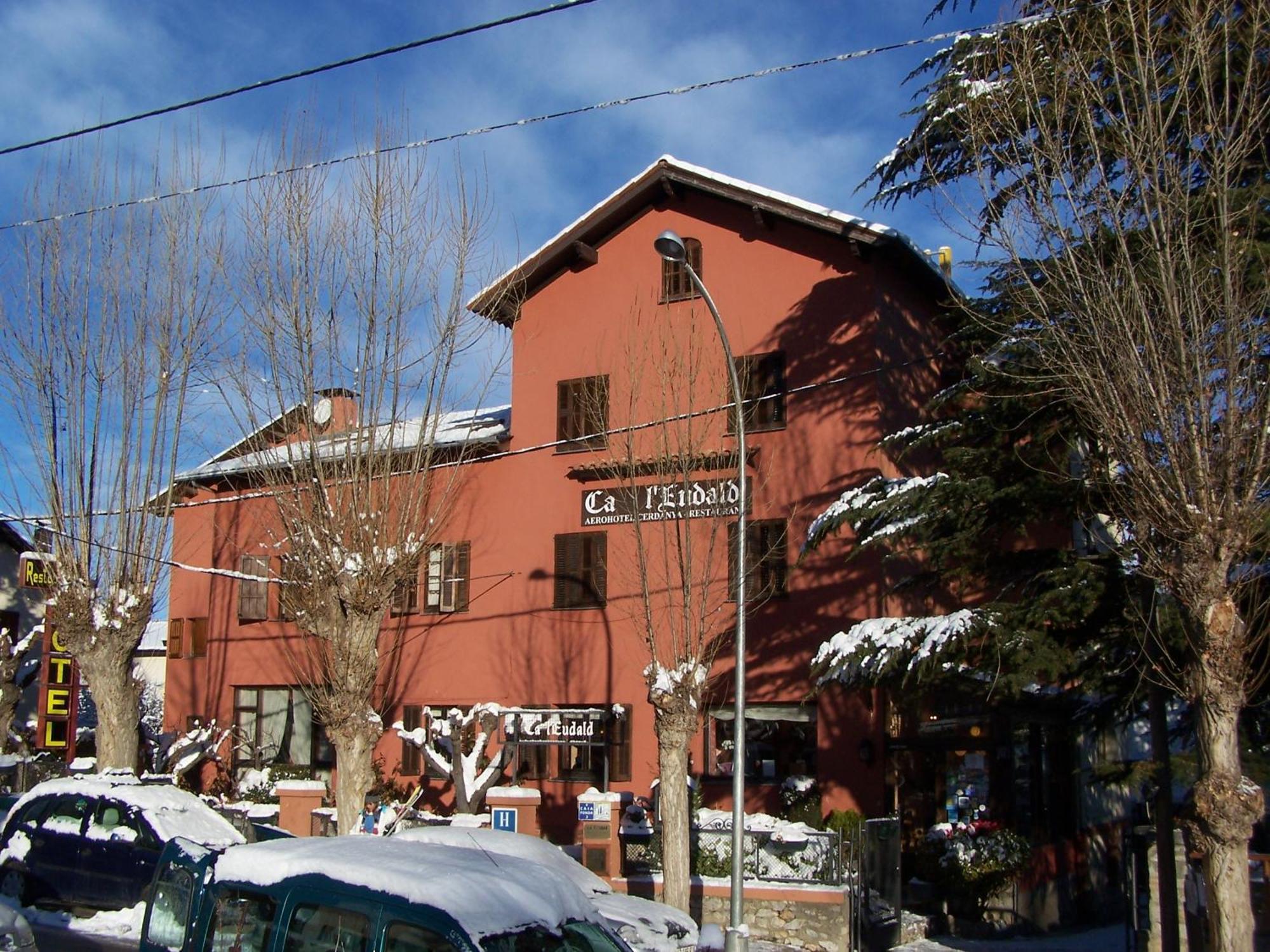 Aero Hotel Cerdanya Ca L'Eudald Alp Exterior photo