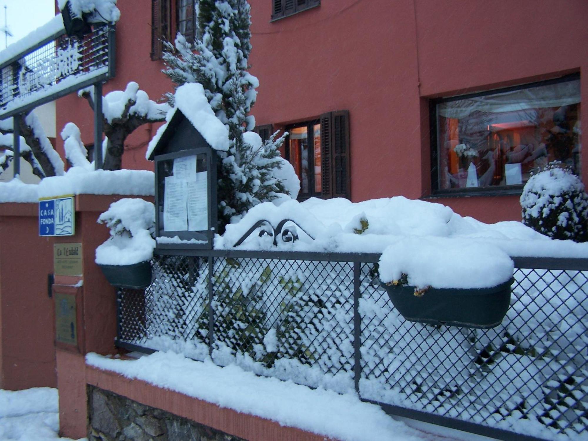 Aero Hotel Cerdanya Ca L'Eudald Alp Exterior photo